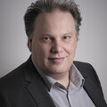 Dr. Arne Sigge