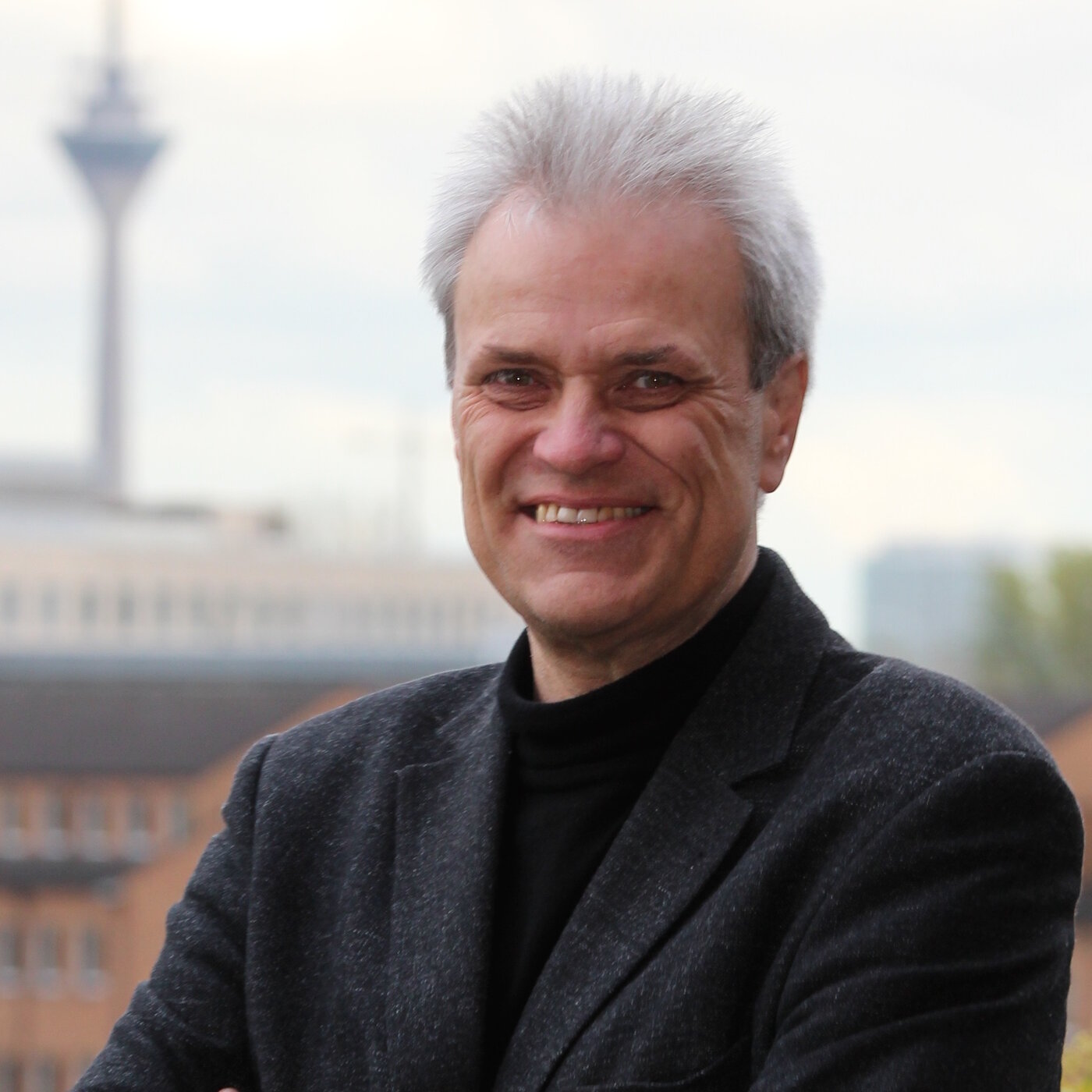 Dr. Ralf Lauterbach