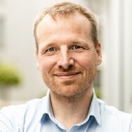 Rainer Höll