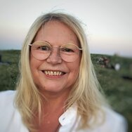 Carmen Jasmyn Hoffmann