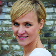 Stefanie Wolter