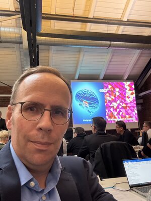 Jörn Freynick bei der Tagung. 