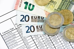Den Verwendungszweck detailliert anzugeben, hilft bei Daueraufträgen den Überblick zu behalten, PhotoMIX-Company, Pixabay