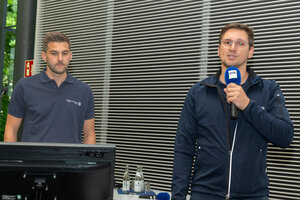 Tim Buchwald und David Wilpert (v.l.),Ermittler der Kripo Augsburg, Fachdezernat Cybercrime gaben Tipps zum Schutz von Phishing, Ransomware und anderen Gefahren