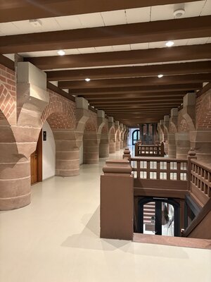 Die alten Stallungen dienen heute Tagungen und unserem Barcamp 2026