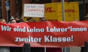 Gemeinsame Demo von Trägerverbänden und Lehrkräften im Februar 2020 vor dem Landtag in Hannover