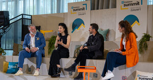 Hier diskutiert freelance.de-CEO René Toche (v.l.n.r.) mit Dilek Haupt (BeringPoint) und Andreas Weck (freier Journalist, ehemaliger t3n-Redakteur)