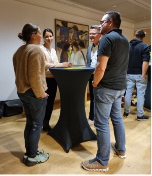 Die TeilnehmerInnen des ersten Regionalgruppen-Treffen im Allgäu beim moderierten Netzwerken.
