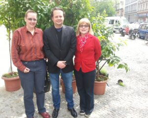 Der Vorstand des UNK e.V.: Petra Butschko, Thorsten Bandoly und Sinah Altmann