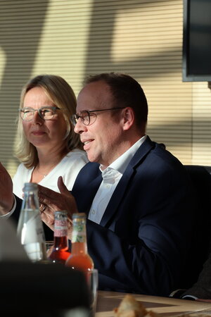 ...sowie unser Leiter Politik Jörn Freynick. 