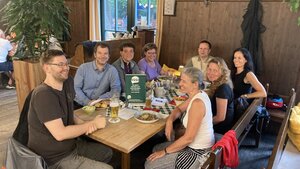 Draußen Sommergewitter, drinnen gute Laune! Der VGSD ließ sich von Wetterkapriolen nicht unterkriegen und verbrachte einen netten Abend im Wirtshaus.
