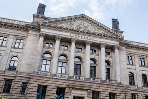 Auch seitens des Bundesrats erhöht sich der Druck auf die Regierung, eine wirksame Reform des Statusfeststellungsverfahrens herbeizuführen