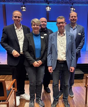 Der VGSD war beim Werner-Bonhoff-Preisverleihung 2025 gut vertreten (v.l.n.r.): Jörn Freynick, Michaela Mocke, Lars Bösel, Joachim Wenzel und Marcel Misch. 