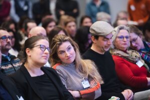 MdL Stephanie Schuhknecht im Gespräch mit Jimdo-Pressesprecherin Jennifer Zonsius