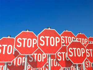 Zu viel Bürokratie, zu hohe Abgaben, rechtliche Defizite: Selbstständige fühlen sich von der Politik ausgebremst.