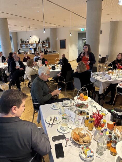 Impressionen vom Parlamentarischen Frühstück.