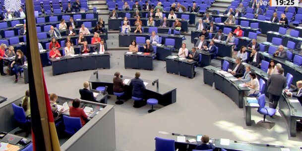 Mutterschutz für Selbstständige:  Bundesregierung muss jetzt aktiv werden