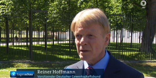 Neues aus der Arbeitsgruppe „Scheinse“: AG Scheinse: Teilnehmen und Meinung sagen - heute 18.00 Uhr Veranstaltung mit DGB-Chef Hoffmann in Berlin (kostenlos)