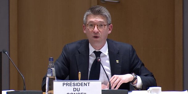 Schwarzer Tag für Selbstständige in Deutschland: EU-Staaten einigen sich auf faulen Kompromiss bei Plattformrichtlinie