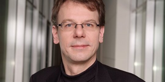 Wie viel kosten Statusfeststellungsverfahren? Wie viele Widersprüche gibt es? - Antworten der Bundesregierung auf 17 Fragen der Grünen