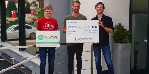 4. Leuchtturm-Preis geht an Softwareentwickler, die Corona-Zettelwirtschaft Kampf angesagt haben