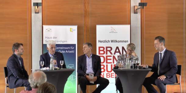 Gutachten des von Hubertus Heil finanzierten "Haus der Selbstständigen": BMAS-/Gewerkschafts-Studie greift Soloselbstständige und kammerpflichtige Freiberufler frontal an