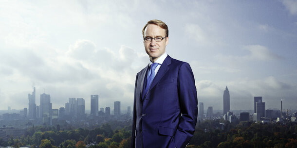 Bundesbank fordert Rente mit 69 - für heute 21-Jährige
