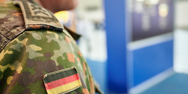 Corona-Rückzahlungen: Was Selbstständige und Soldaten gemeinsam haben – und warum sie dennoch ungleich behandelt werden sollen