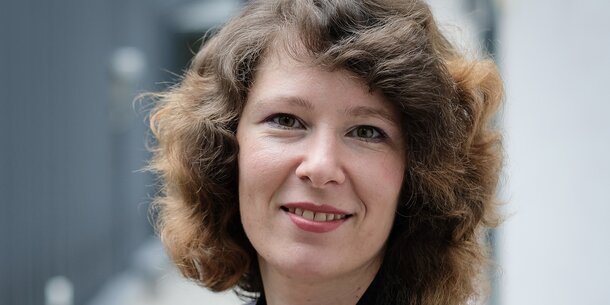 Stärker als zuvor – Alexandra Oks, Dolmetscherin und Übersetzerin: „Ich schaffe viel, auch weil mir Kolleginnen und Kollegen immer wieder Mut machen“