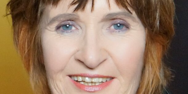 Warum bist du selbstständig? - Elisabeth Namiri, Fach-Mediatorin: "Ich habe etwas zu sagen."