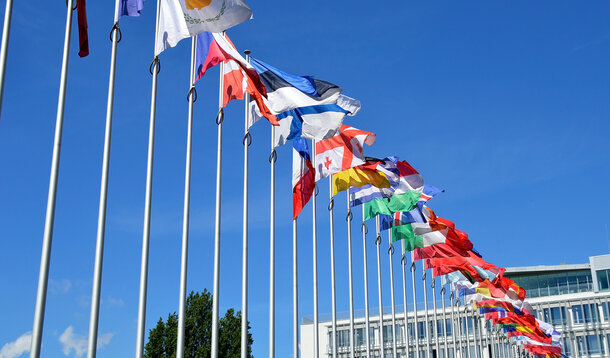 EU-Richtlinie zur Plattformarbeit: Mitgliedstaaten finden Einigung – Deutschland enthält sich