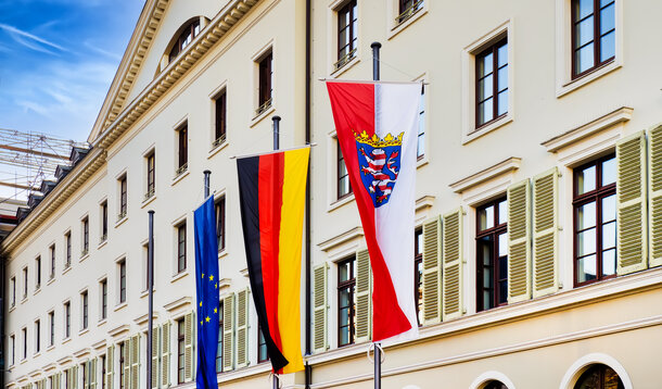 Wir machen vor der Landtagswahl in Hessen ernst: Politiker Talk