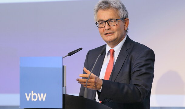 VGSD wird Mitglied des einflussreichen Wirtschaftsverbands vbw