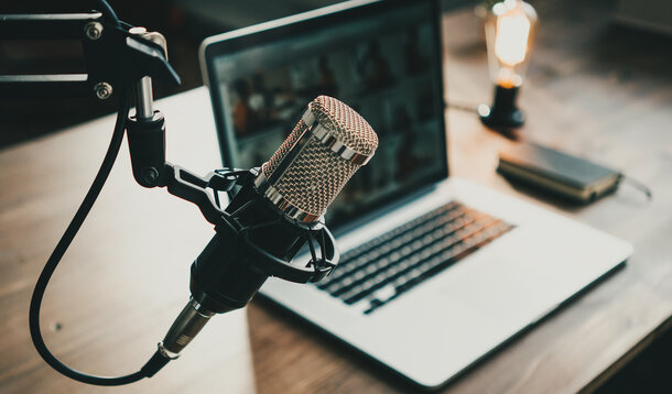 September-Stammtisch: Podcasts & Youtube