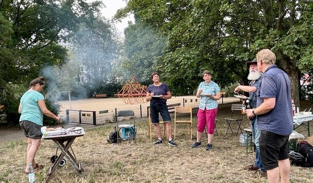 Sommer beim VGSD Berlin-Brandenburg: Es wird angegrillt