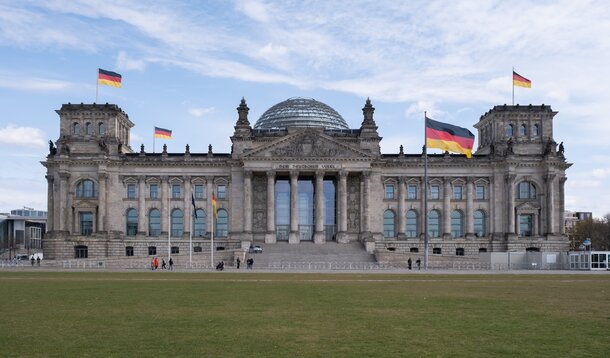 VGSD-News 12/24: Petition für Rechtssicherheit – Selbstständigkeit scheitert an Sozialabgaben – doppelte Standards bei der DRV? 
