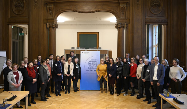 Female Entrepreneurship: VGSD setzt sich vor Ort im Bundeswirtschaftsministerium für faire Rahmenbedingungen und Mutterschutz ein