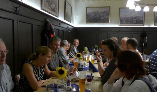 Münchner VGSD-Sommerstammtisch bei Regen im Wirtshaus am Bavariapark