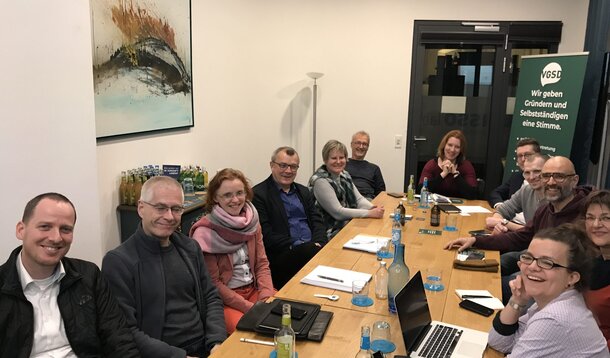 Themenstammtisch Regionalgruppe Koblenz: Alexa, ich brauche einen Coach