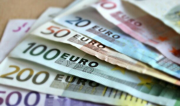 SPD will für Kranken- und Pflegeversicherung Beitragsbemessungsgrenze von 4.350 auf 6.350 Euro erhöhen