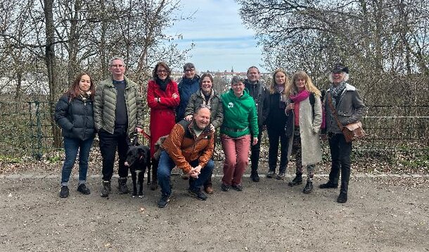 Walk & Talk mitten in Berlin : Frühling im Humboldthain
