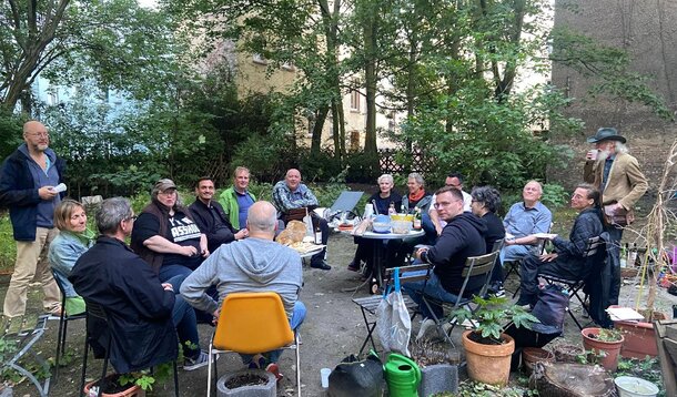 Sommergrillen wird zur Zitterpartie: Aber Regionalgruppe bleibt trocken