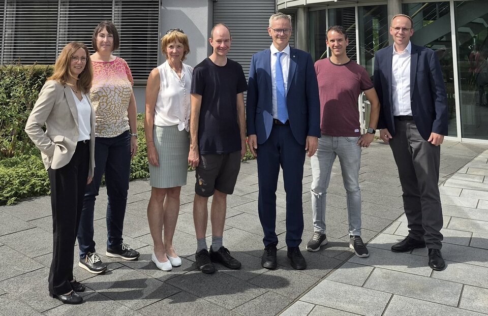 Im VGSD Politik-Tagebuch findest du regelmäßige Eindrücke von unserer politischen Arbeit – hier zum Beispiel vom Treffen Selbstständiger mit MdB Dr. Markus Reichel bei der IHK Dresden.