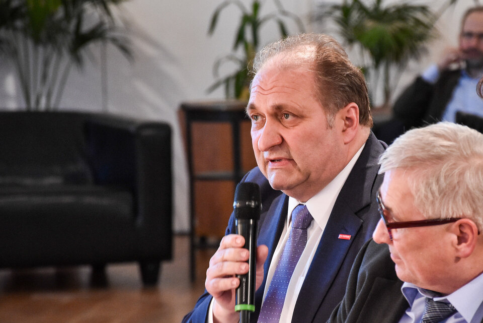 Hans Peter Wollseifer ist Vorstandsvorsitzender des IKKeV, Präsident der Handwerkskammer zu Köln sowie Präsident des Zentralverband des Deutschen Handwerks