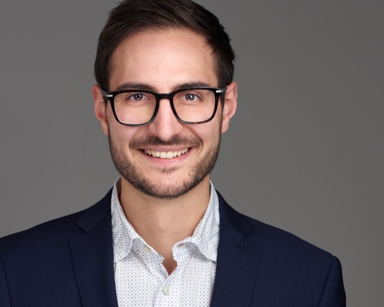 "Ja, kann ich machen!" – Mit diesem Satz ist Jonas in seinem Leben in so einiges reingerutscht. Auch in sein Vorstandsamt beim VGSD. 