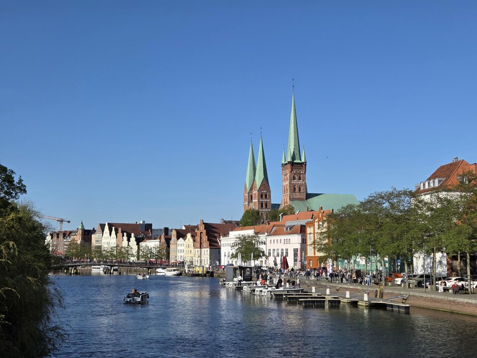 Lübeck im Frühling! Möwengeschrei, Fischbrötchen und ein entspanntes Moin zu jeder Tageszeit