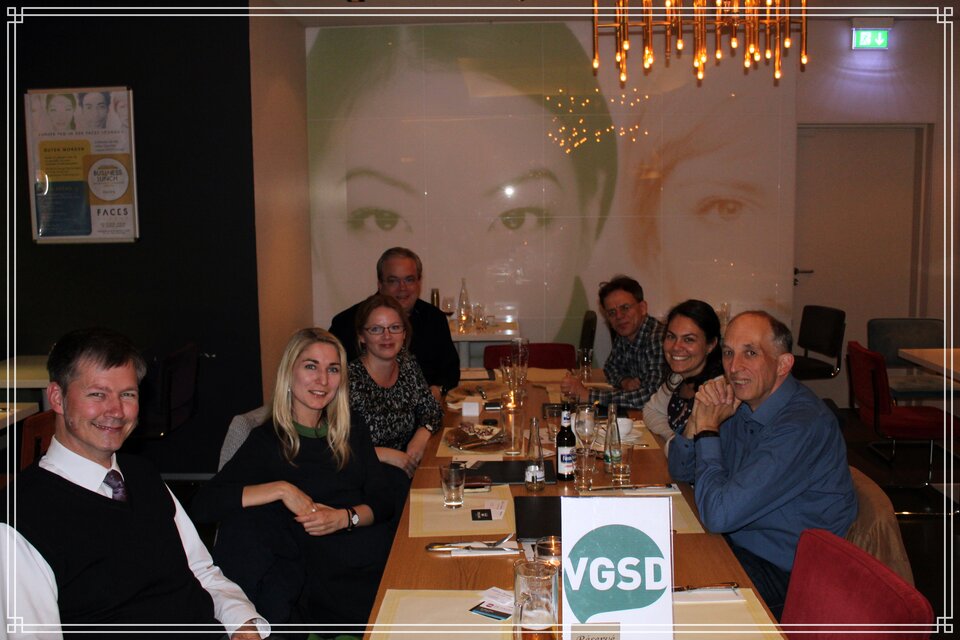 VGSD-Mitglieder und Interessenten im Austausch